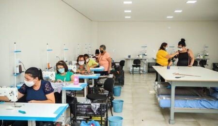 Escola de Costura em Andradas já formou a primeira turma!